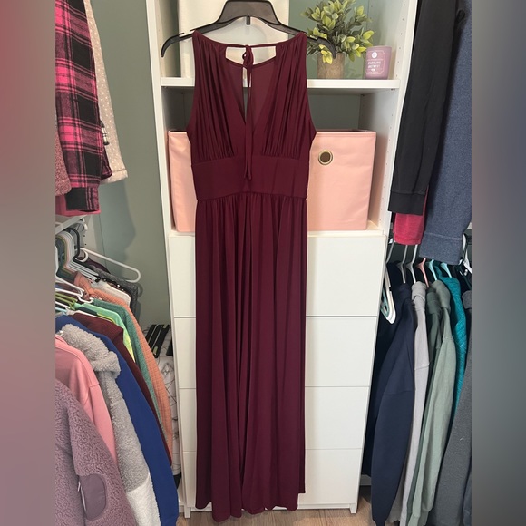 R&M Richard’s gown - Picture 2 of 3